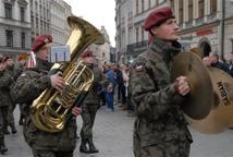 Uczniowie "Dwójki" na Zaduszkach Wyklętych