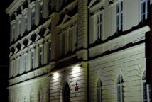 Nocna iluminacja I LO