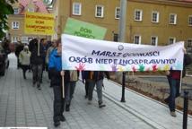 Niepełnosprawni przeszli w marszu godności