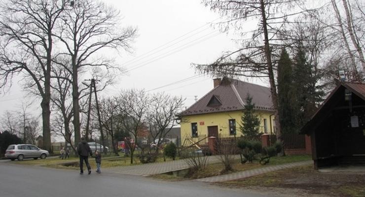 Chodnik w Cerekwi zanadto polityczny?