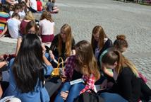 Czytelniczy flash mob zawładnął rynkiem - Foto