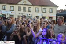 Natalia Nykiel, moda i taniec na scenie Dni Bochni