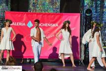 Natalia Nykiel, moda i taniec na scenie Dni Bochni