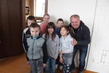 Trzy tony darów dla szkół i rodzin na Litwie