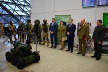 Robot-antyterrorysta już w Balicach