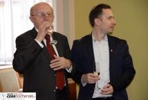 Radni w szampańskich nastrojach