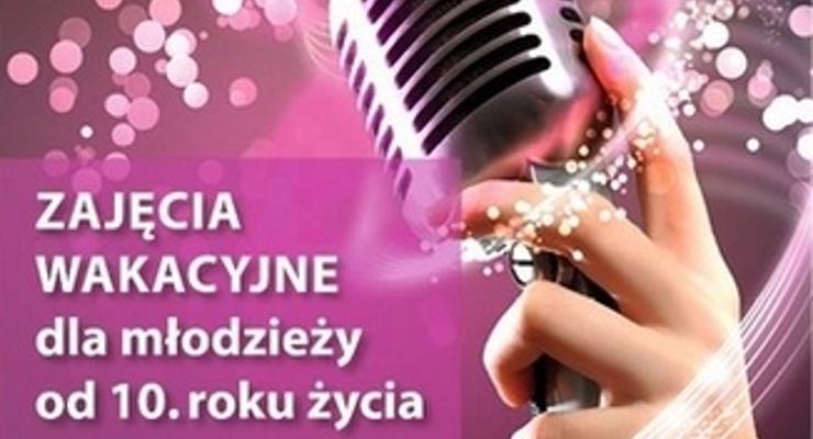 Wakacyjne zajęcia wokalne z Sarą Rynowską 