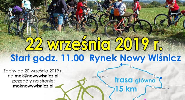 Popedałują rodzinnie w Wiśniczu