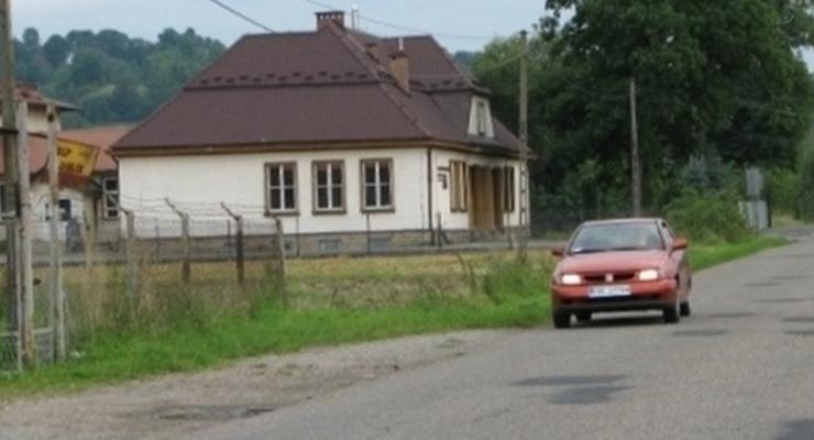 Nieszkowice Małe: brak chodników, niebezpieczne zakręty...