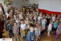 Piękne przedstawienie przedszkolaków