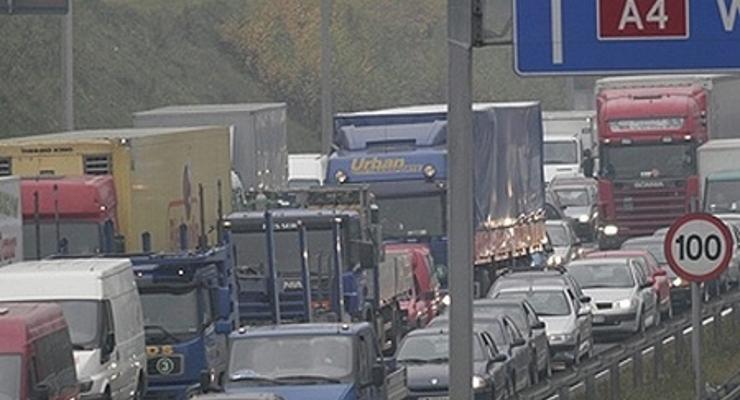 Tusk nie pomoże kierowcom na autostradzie A4