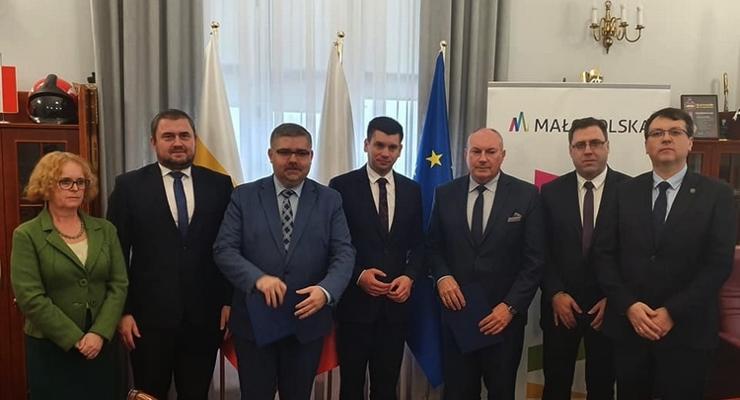 Ruszyły prace nad łącznikiem – podpisano umowę