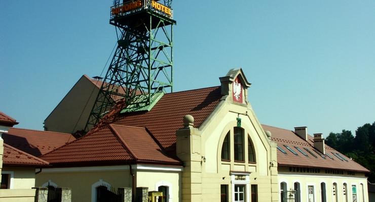 Turyści nie opuszczają kopalni, choć jest ich trochę mniej
