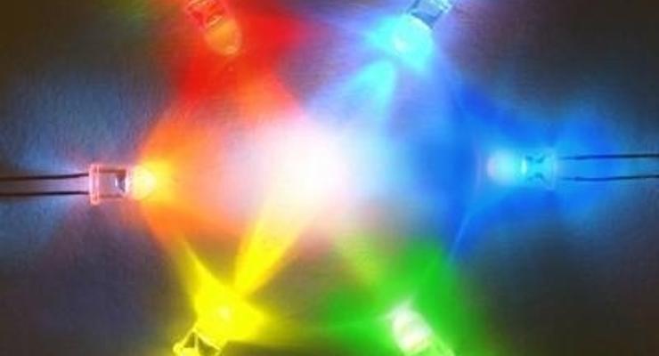 Świecący przystanek dla nocnych linii