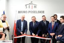Biuro Poselskie Stanisława Bukowca: przecięto wstęgę