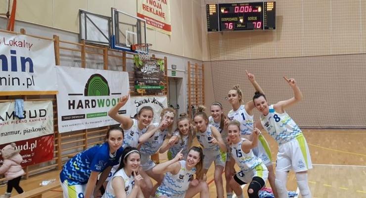 Koszykówka 2 liga kobiet, rewanż na Sosnowcu.