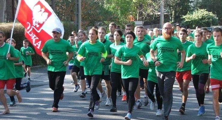 Biegli razem dla Papieża
