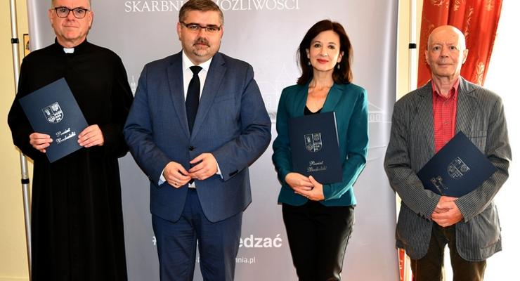 Kto otrzymał dotacje na renowację zabytków?