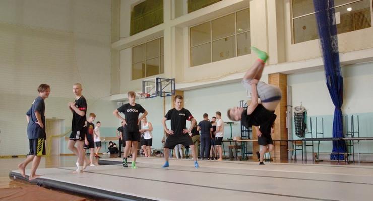 Tumbling, tricking, parkour... w Nowym Wiśniczu
