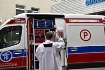 Szpital: Pracownia Rezonansu Magnetycznego i nowa karetka