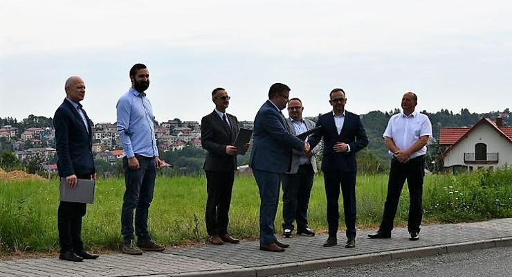 1,2 miliona na remont drogi powiatowej