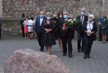 Obelisk i tablica ku pamięci ludzi NSZZ Solidarność