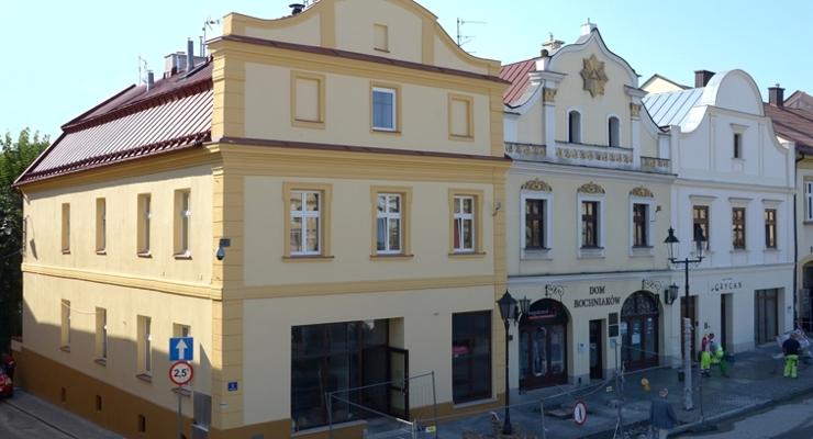 Cztery odnowione kamienice przy Rynku