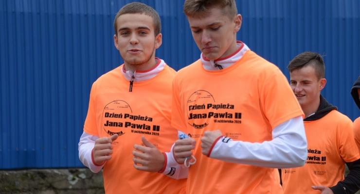 Bieg Papieski na stadionie miejskim