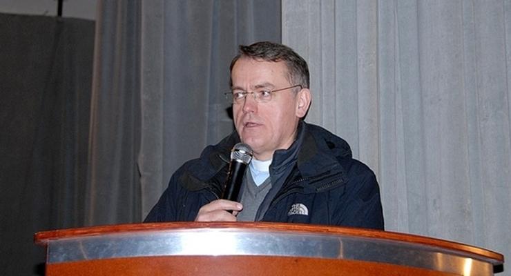 Ks. Oko: gender to dziecko ateizmu