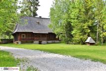 Len, chaty z zwyżką i Święto Borówki - Orawski Park Etnograficzny