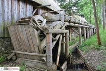 Len, chaty z zwyżką i Święto Borówki - Orawski Park Etnograficzny