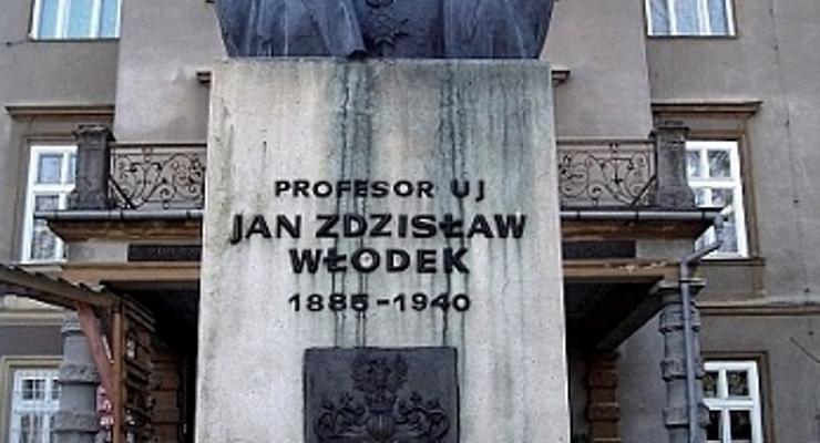 Szkoła w Dąbrowicy znajdzie się w Drwini?