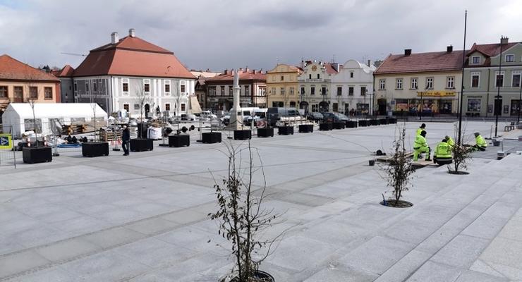 Bocheński Rynek – betonowy czy zadrzewiony?