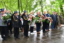 Pamięć poległym - Zaprzepaszczony arsenał