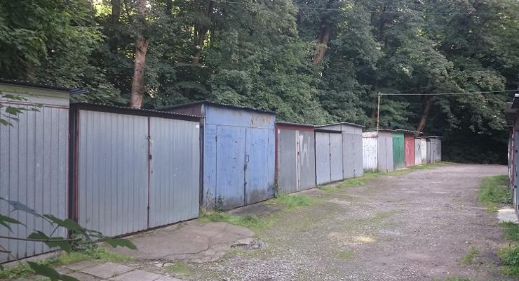 Urząd Miasta, zdegustowanie, niejasne posunięcia