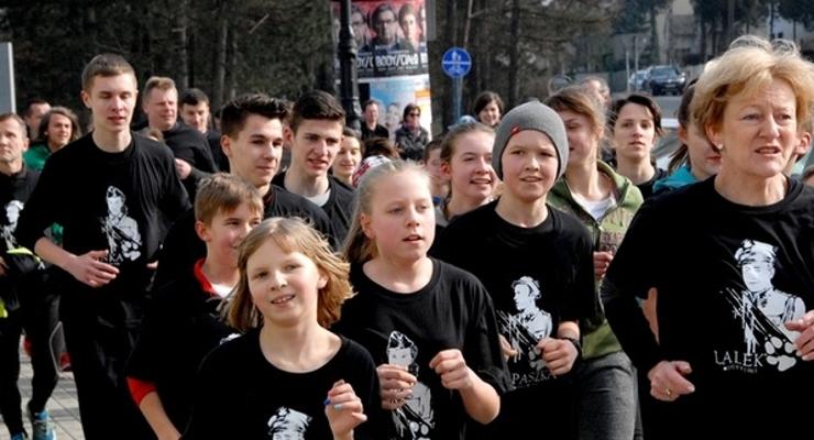 Pobiegli Tropem Wilczym