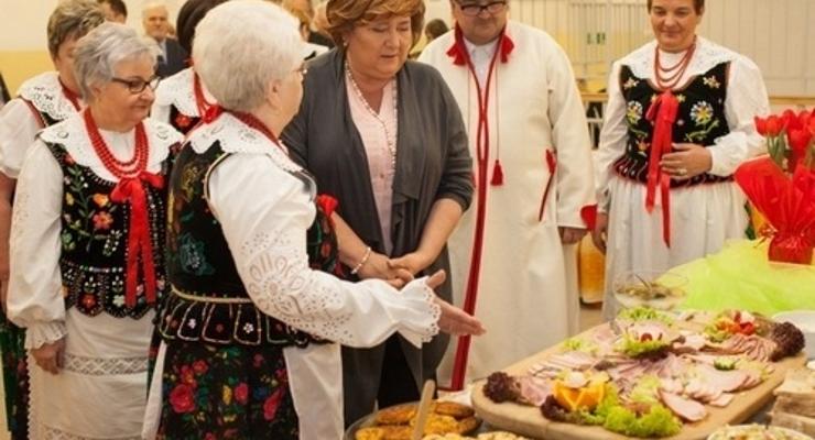 Prezydentowa odwiedziła Gdów