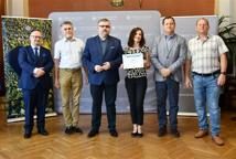 Wręczenie promesów w Starostwie dla organizacji pozarządowych - zobacz listę