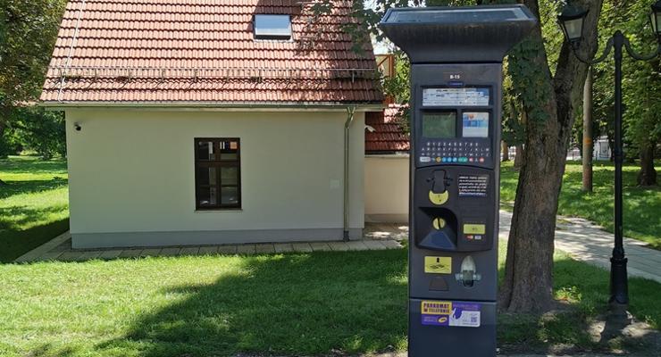 Ile dochodu z parkometrów?
