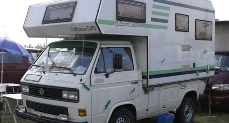 Łapanów: majówkowy zlot camperów nad zalewem     