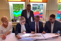 Gmina Bochnia: spotkanie robocze dotyczące rozbudowy budynku szkoły podstawowej w Brzeźnicy