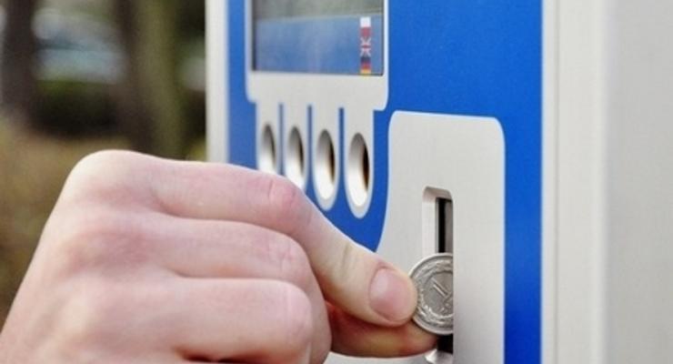 Brzesko przechodzi na parkomaty