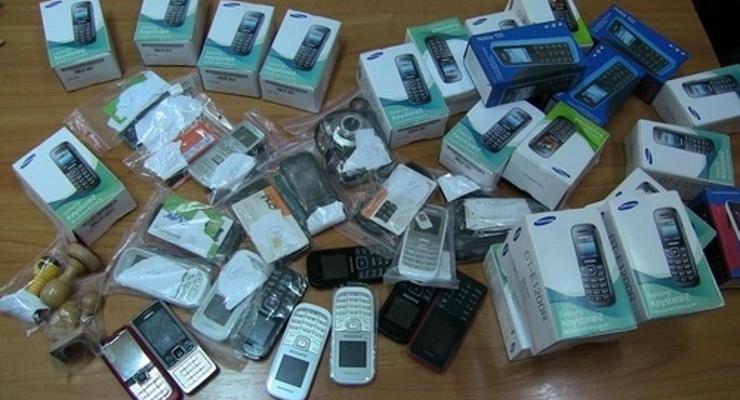 Wykradli 2 miliony z zagranicznych kont