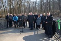 Most przy Parkowej otwarty. Parlamentarzyści i samorządowcy przecięli wstęgę