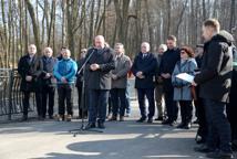 Most przy Parkowej otwarty. Parlamentarzyści i samorządowcy przecięli wstęgę