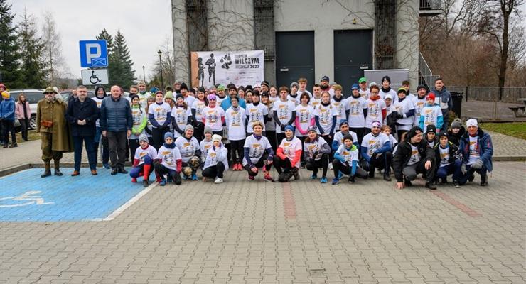 XI Bieg Tropem Wilczym. W Parku Uzbornia biegało 80 osób! - ZDJĘCIA