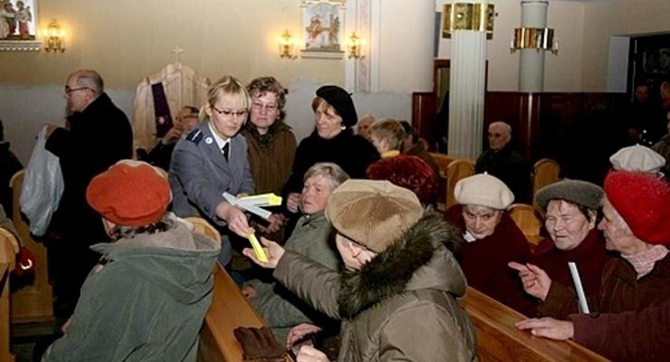 Policjanci przemawiają… z kościelnych ambon