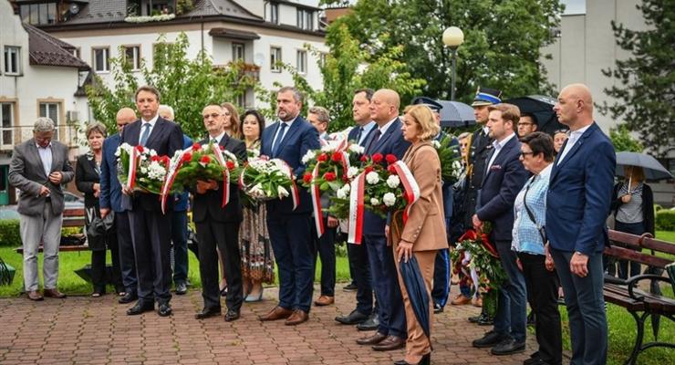 Władze uczciły pamięć Powstania