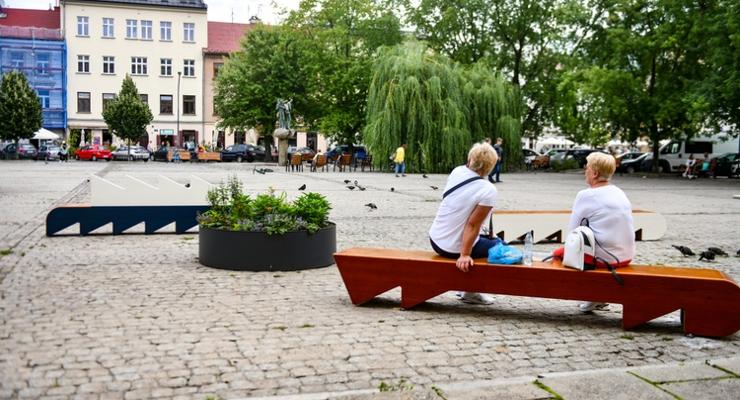 Kraków: tracze i czochrańce na placu Wolnica