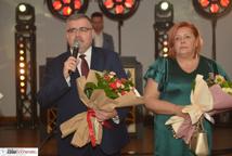 Maturzyści I LO wodzili poloneza